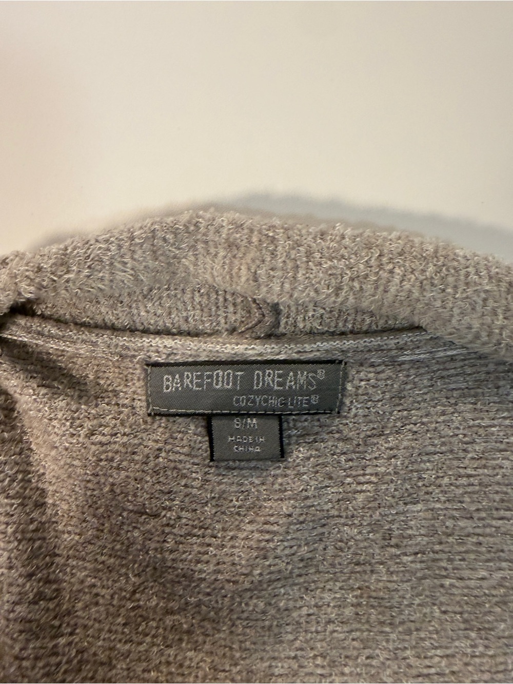 Nordstroms "Barefoot Dreams" CozyChic Lite cardigan - Picture 2 of 8